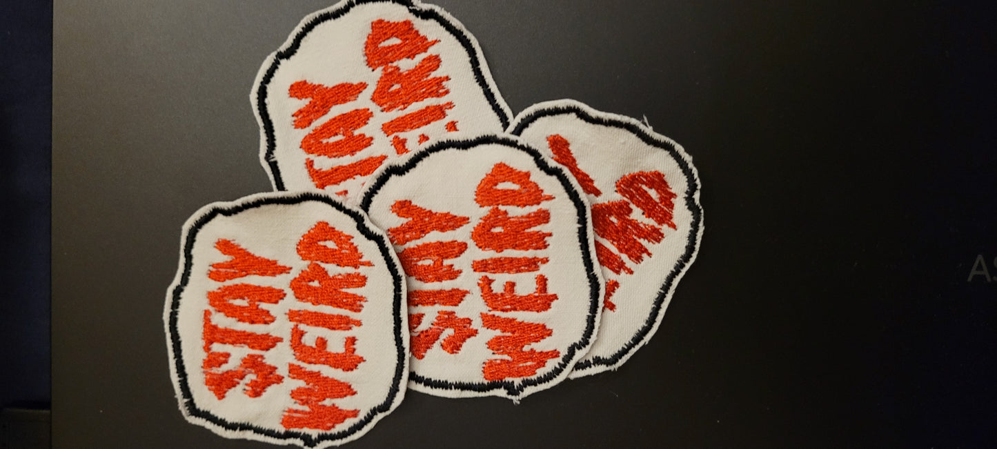 Stay weird Rouge - PUNK & COTON