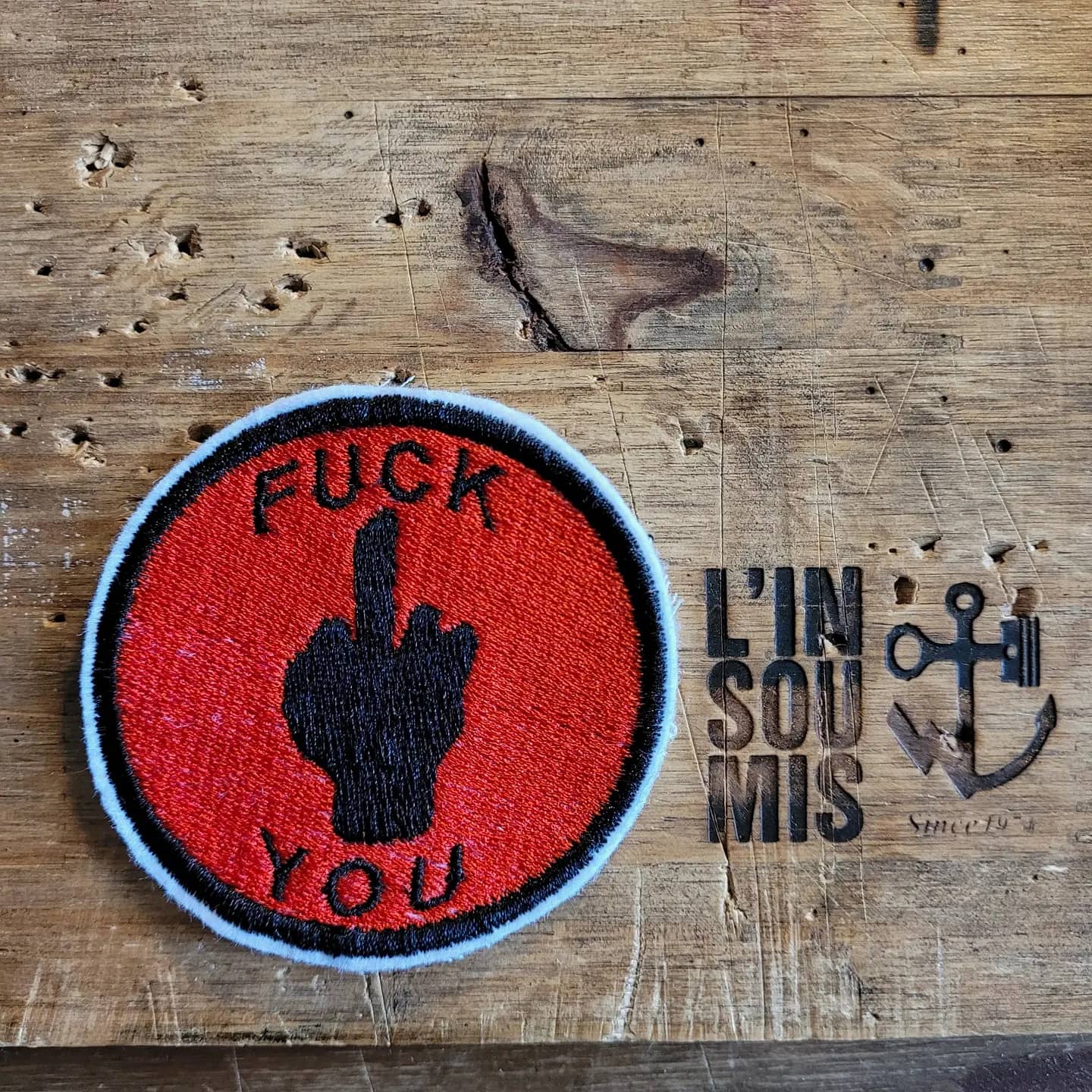 Fuck You ( Version Rouge & Noir) - L'Insoumis Clothing