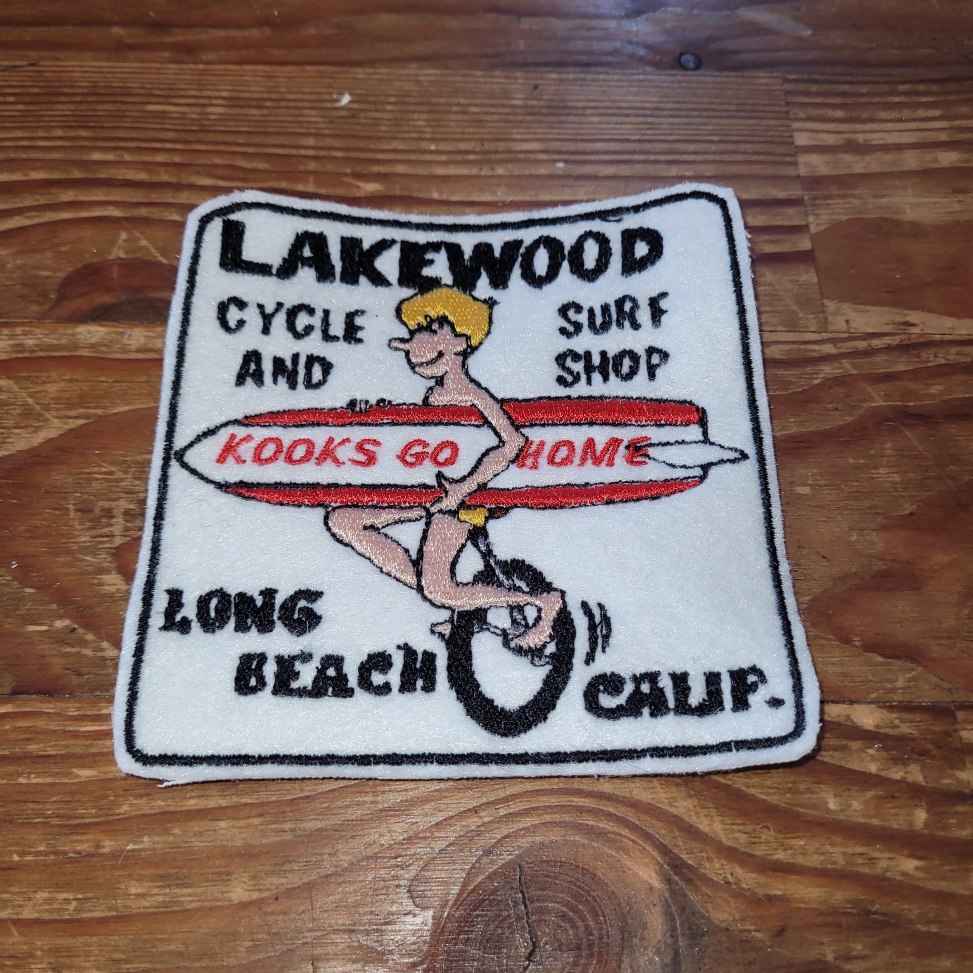 LAKEWOOD SURF - L'Insoumis Clothing