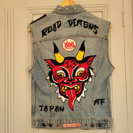 "Road demons" chainstitched by hand Levi's Jacket/ Veste levis vintage brodée main et patchée - L'Insoumis Clothing