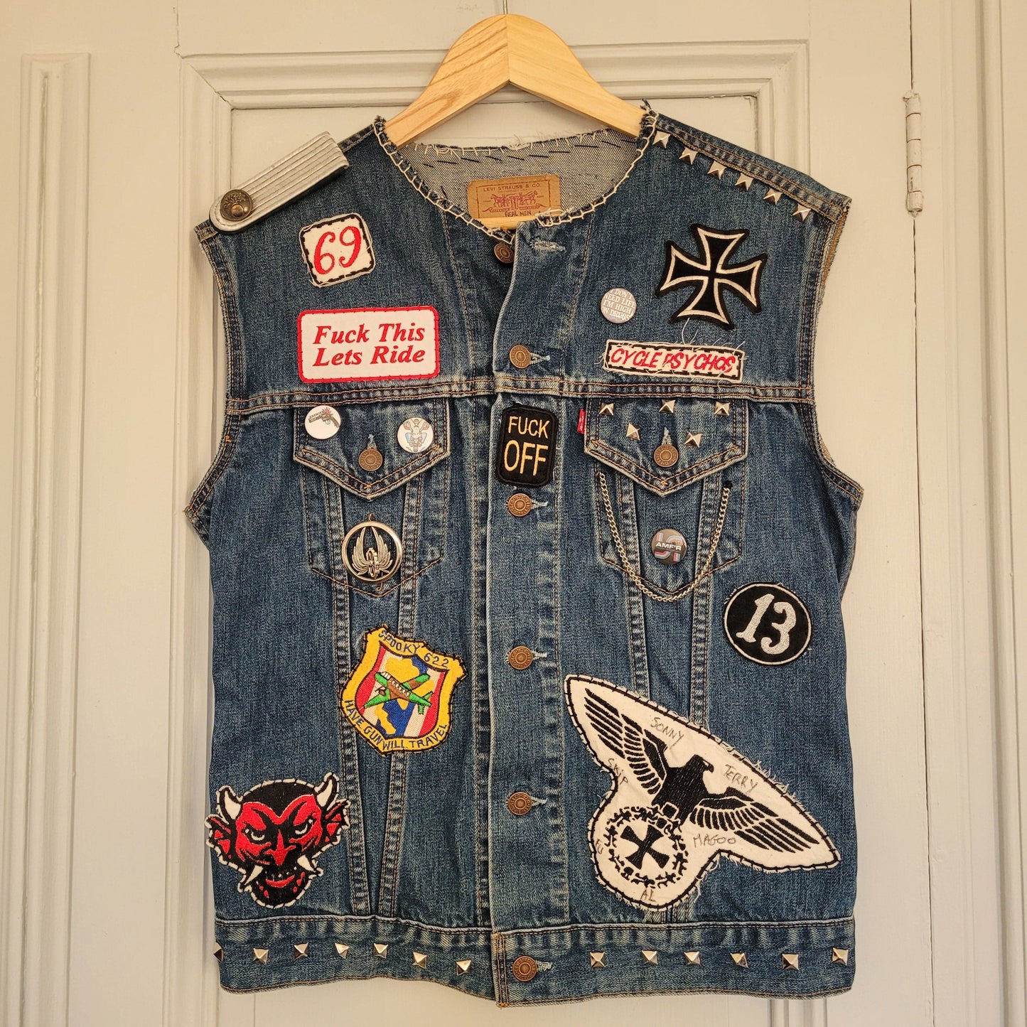 "Cycle psychos" chainstitched by hand Levi's Jacket/ Veste levis vintage brodée main et patchée - L'Insoumis Clothing