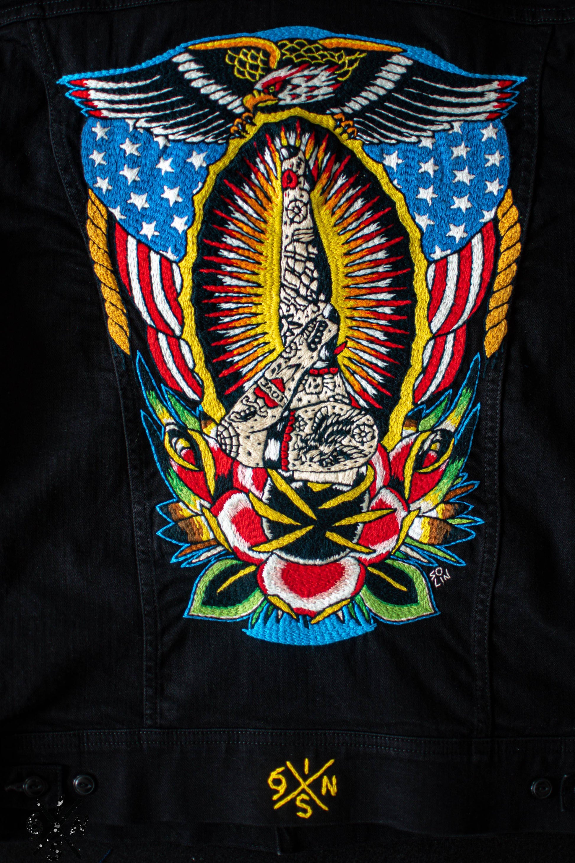 Black denim Lee Riders jacket hand embroidered. - L'Insoumis Clothing