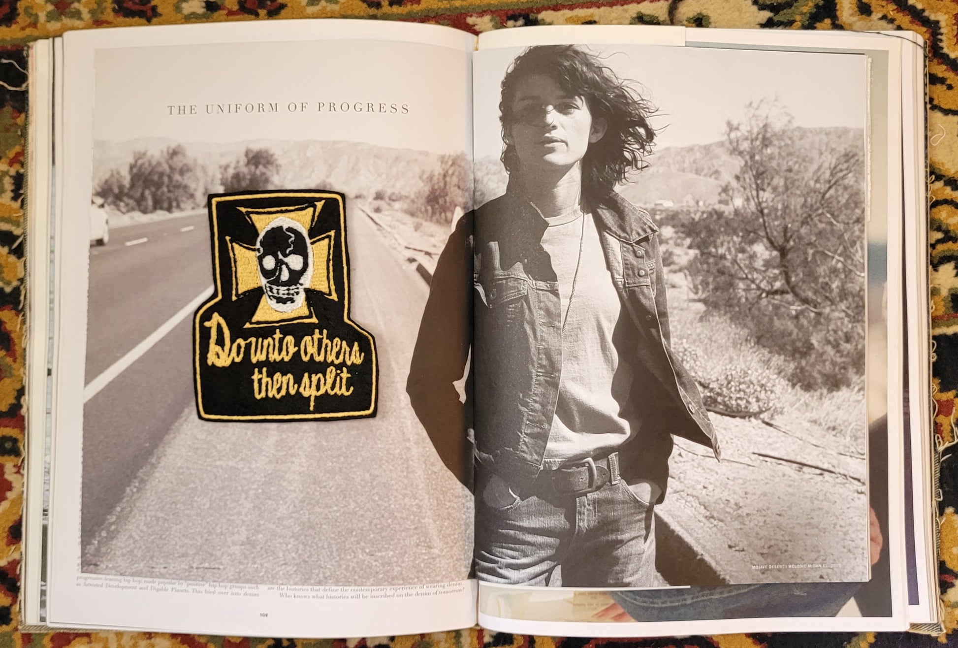 Patch Brodé Do Unto Others Then Split Version Black - PUNK & COTON