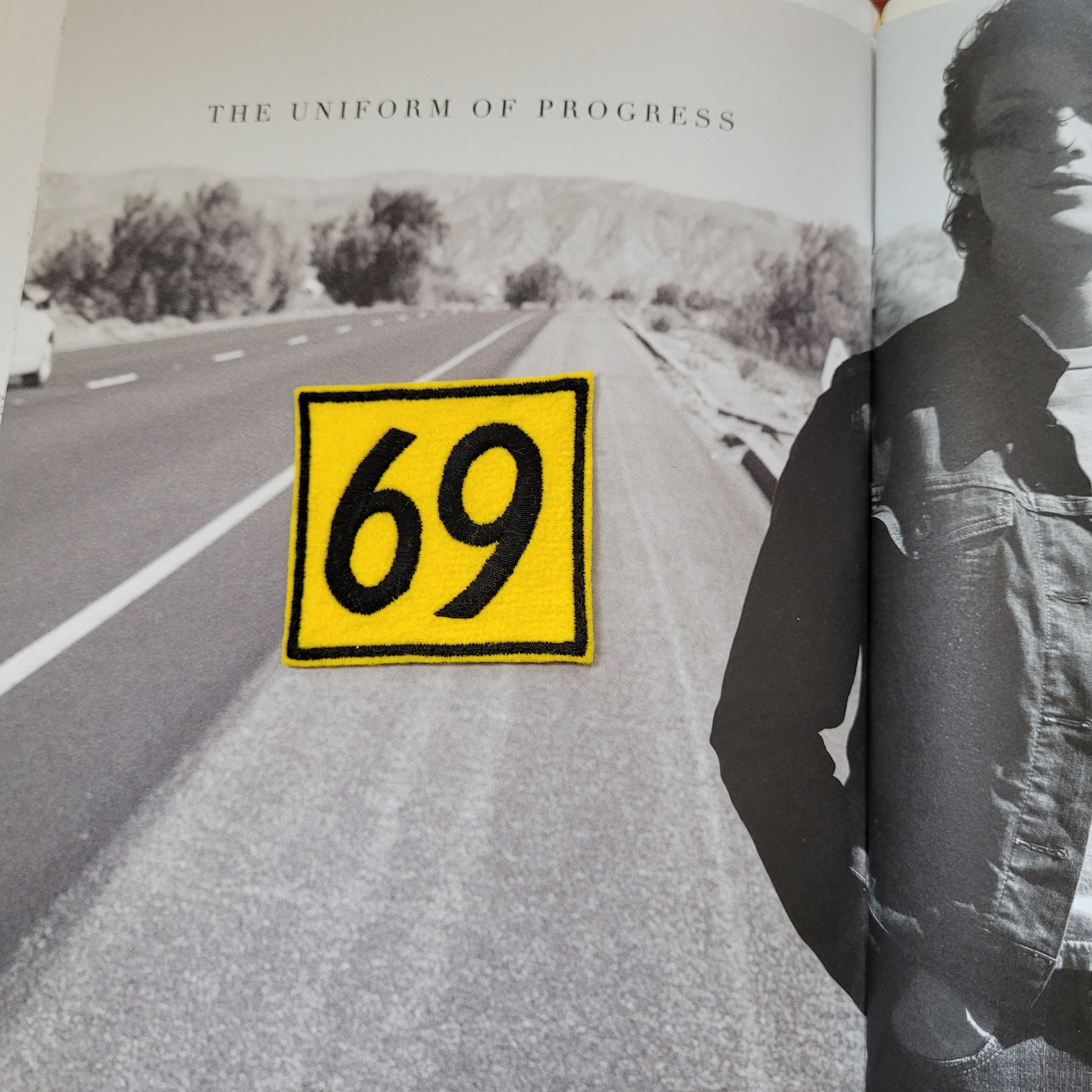 Patch Brodé 69 CARRE (Version Jaune) - PUNK & COTON