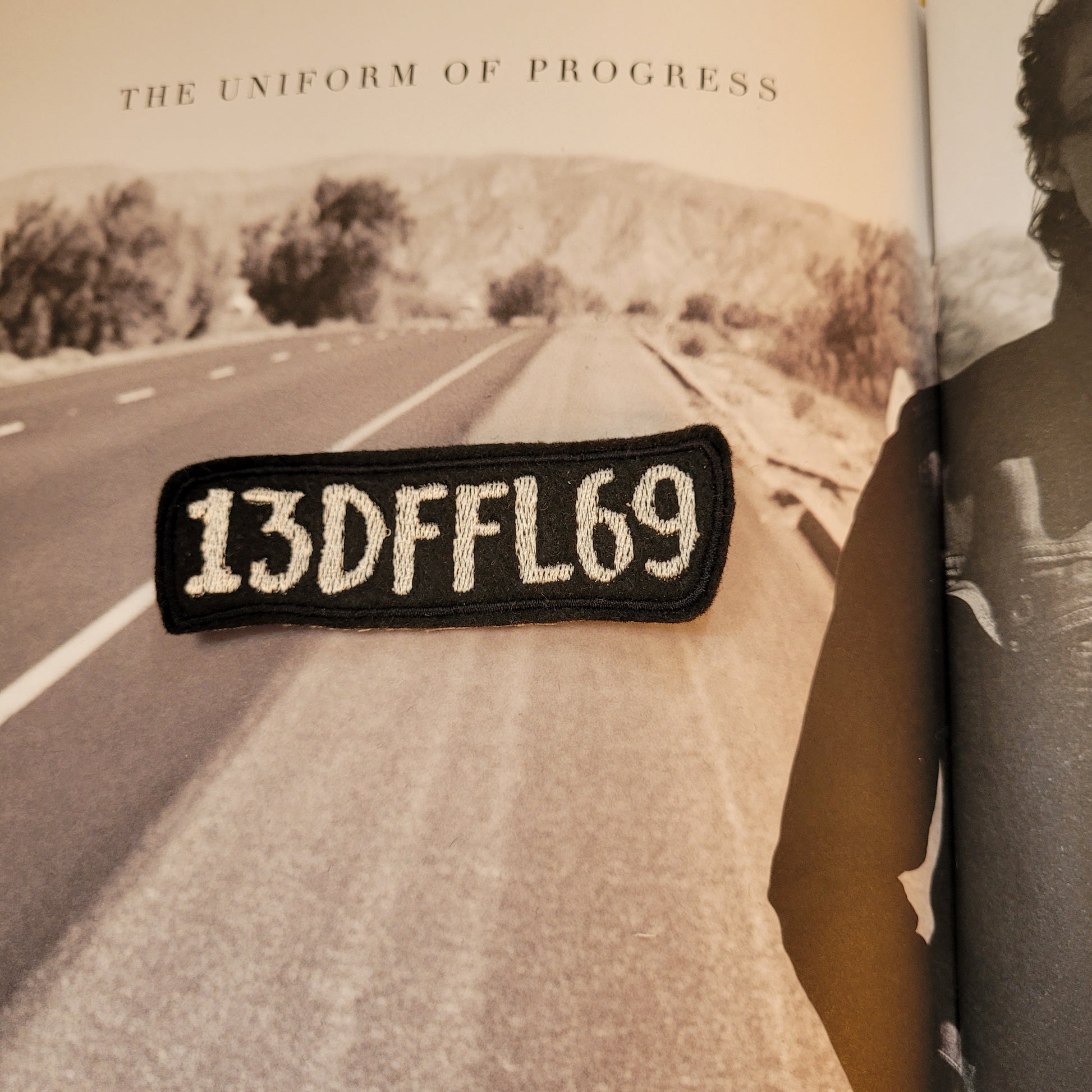 Brodé 13 DFFL 69 (Version Black) - PUNK & COTON