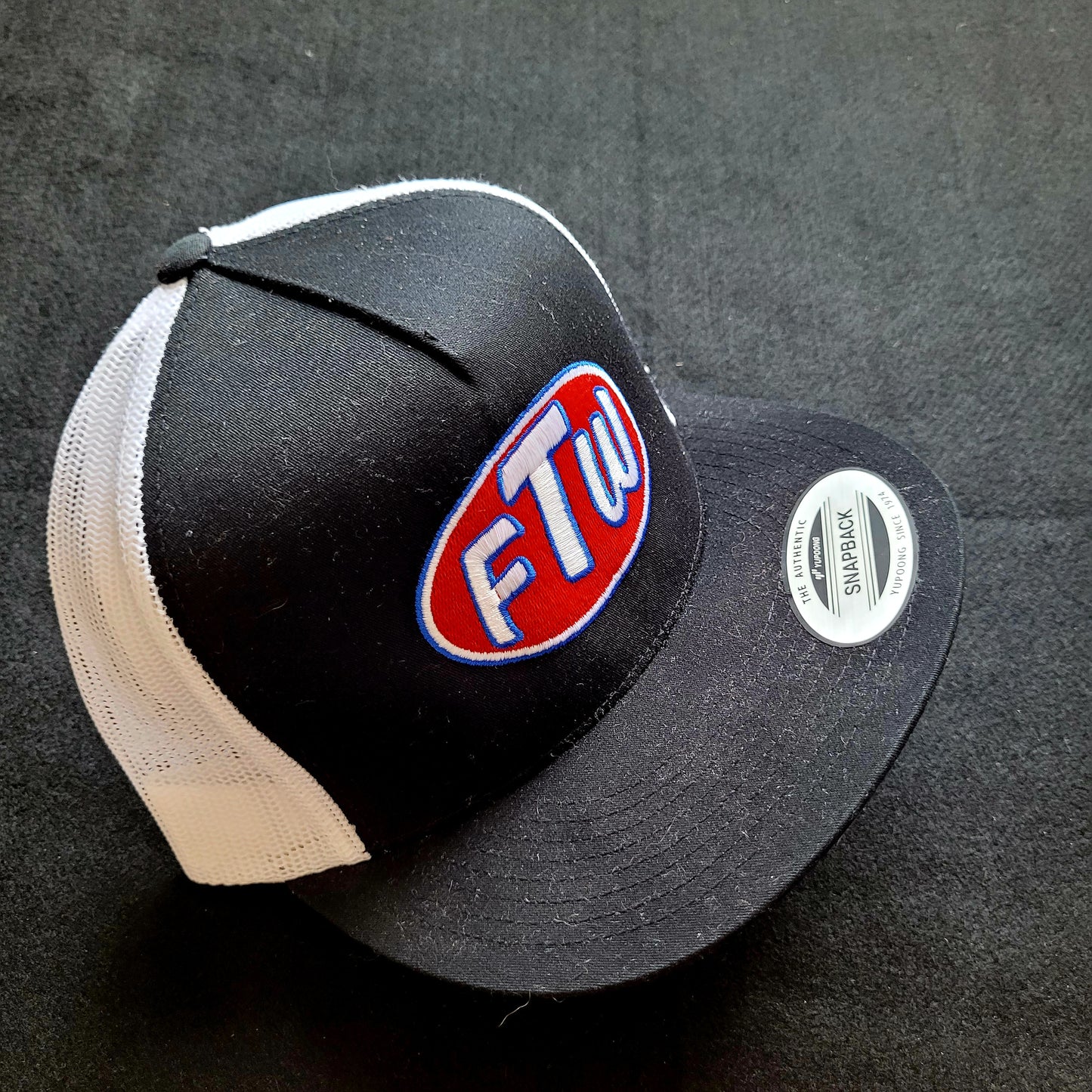 Trucker Cap  Brodé "FTW" Version Fond Noir/ Blanc - PUNK & COTON