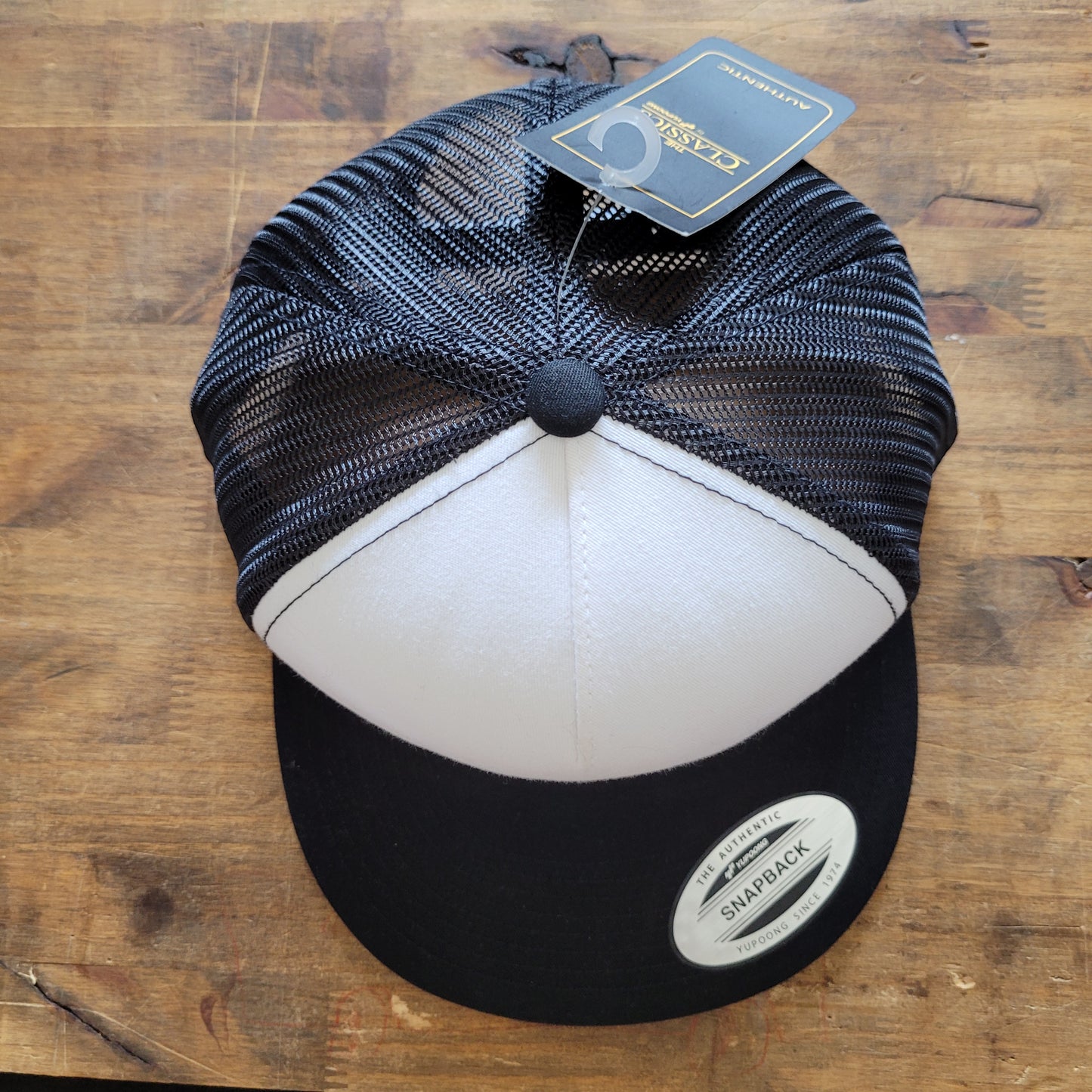 Trucker Cap  Brodé "CHOPPER POWER" Version Fond Blanc / Noir - PUNK & COTON