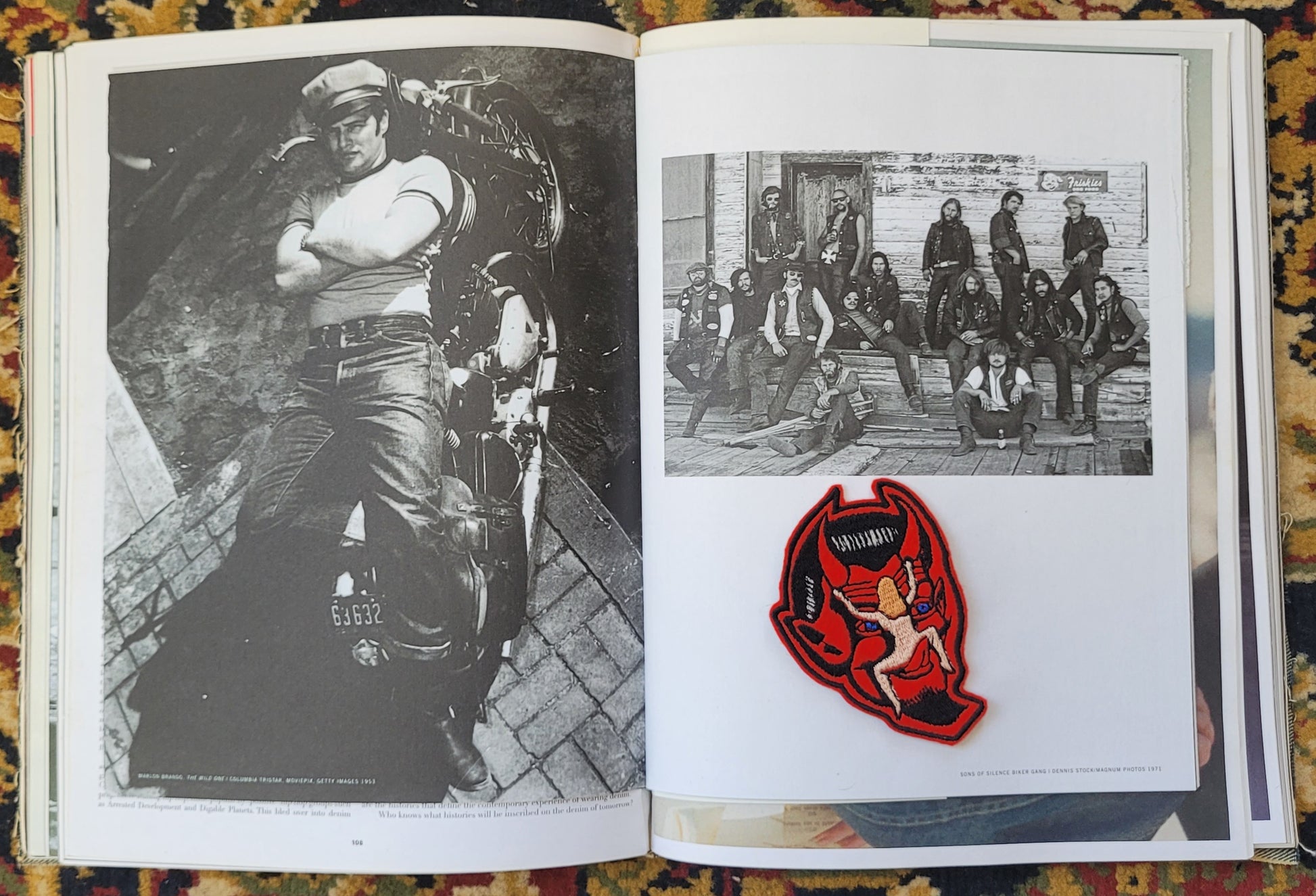 Patch Brodé Woman on devil's tong - PUNK & COTON