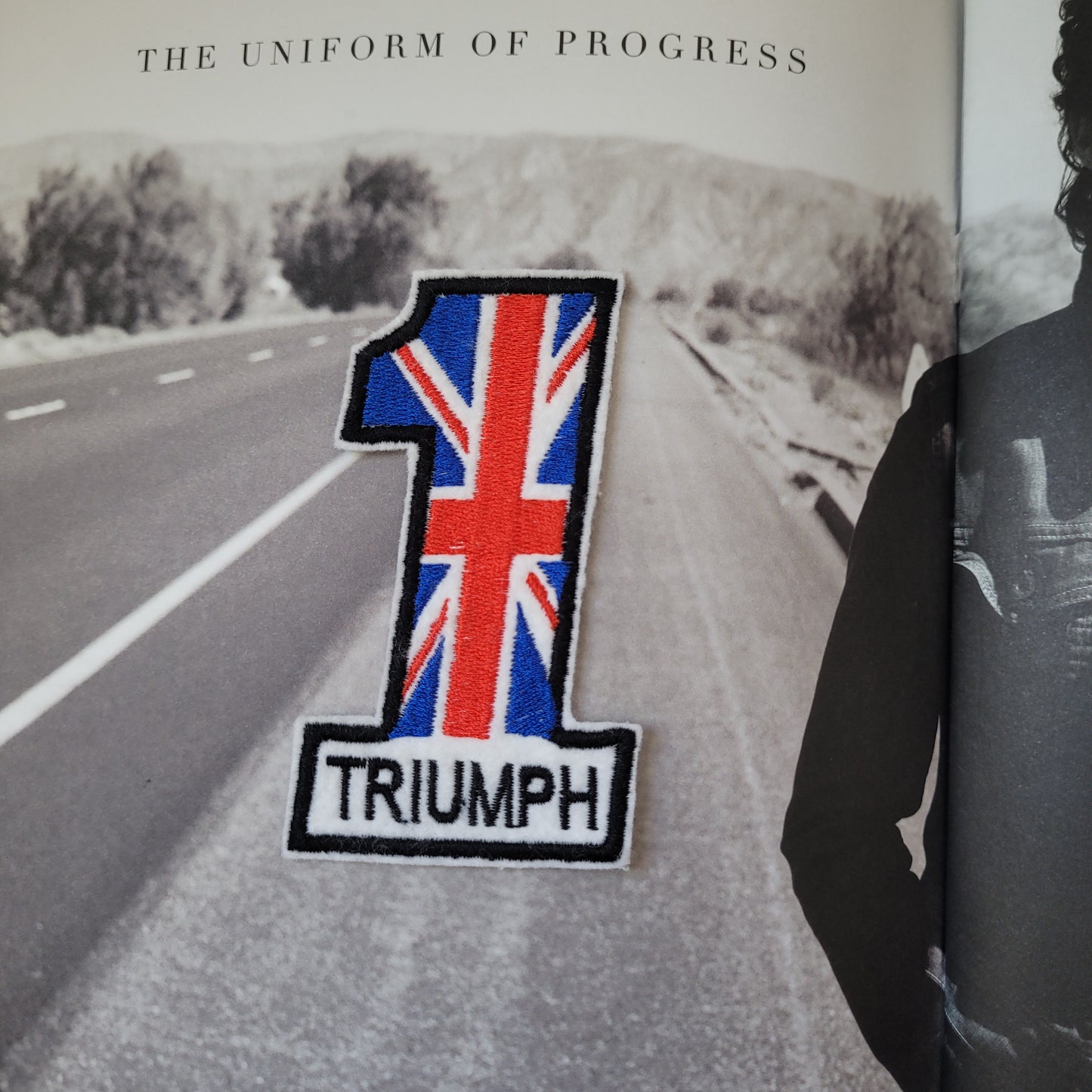 Patch Brodé Number ONE Triumph - PUNK & COTON