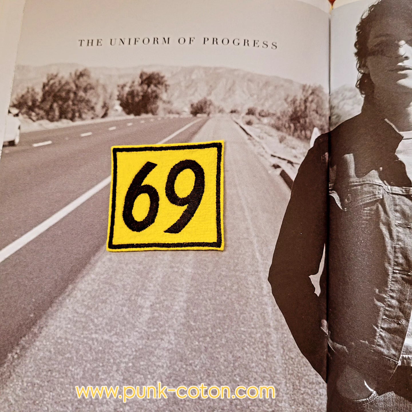 Patch Brodé 69 CARRE (Version Jaune) - PUNK & COTON