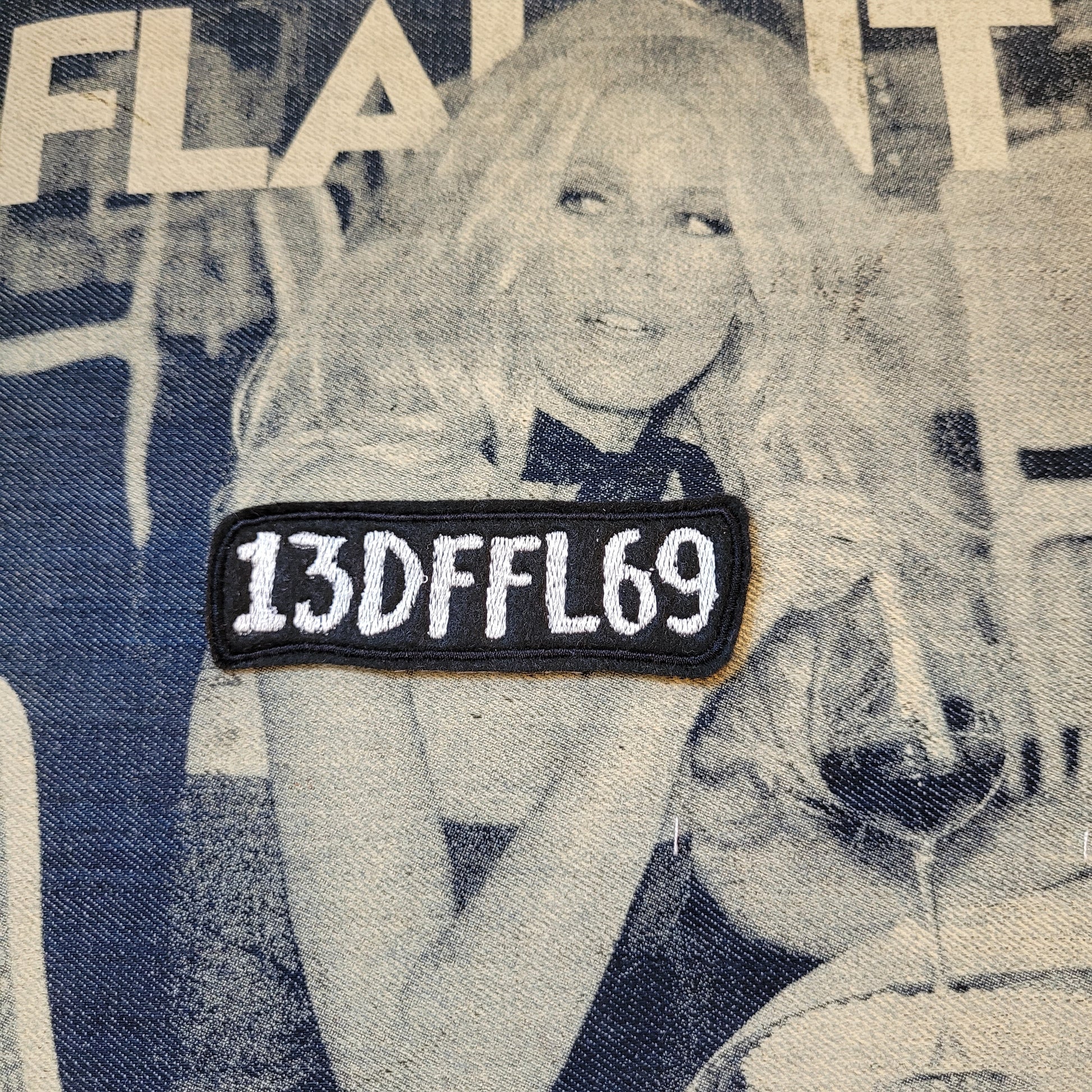 Brodé 13 DFFL 69 (Version Black) - PUNK & COTON