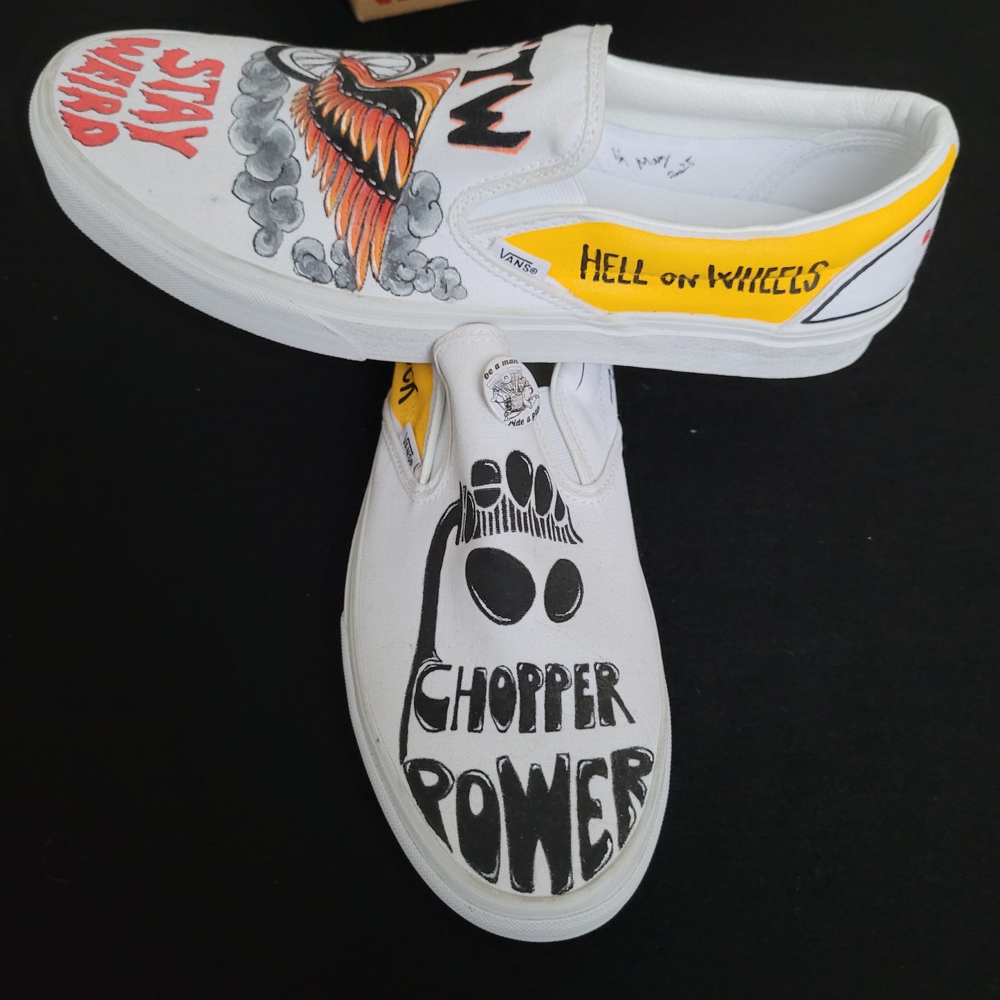 VANS "Chopper Power " Slip On peintes à la main by Punk & Coton