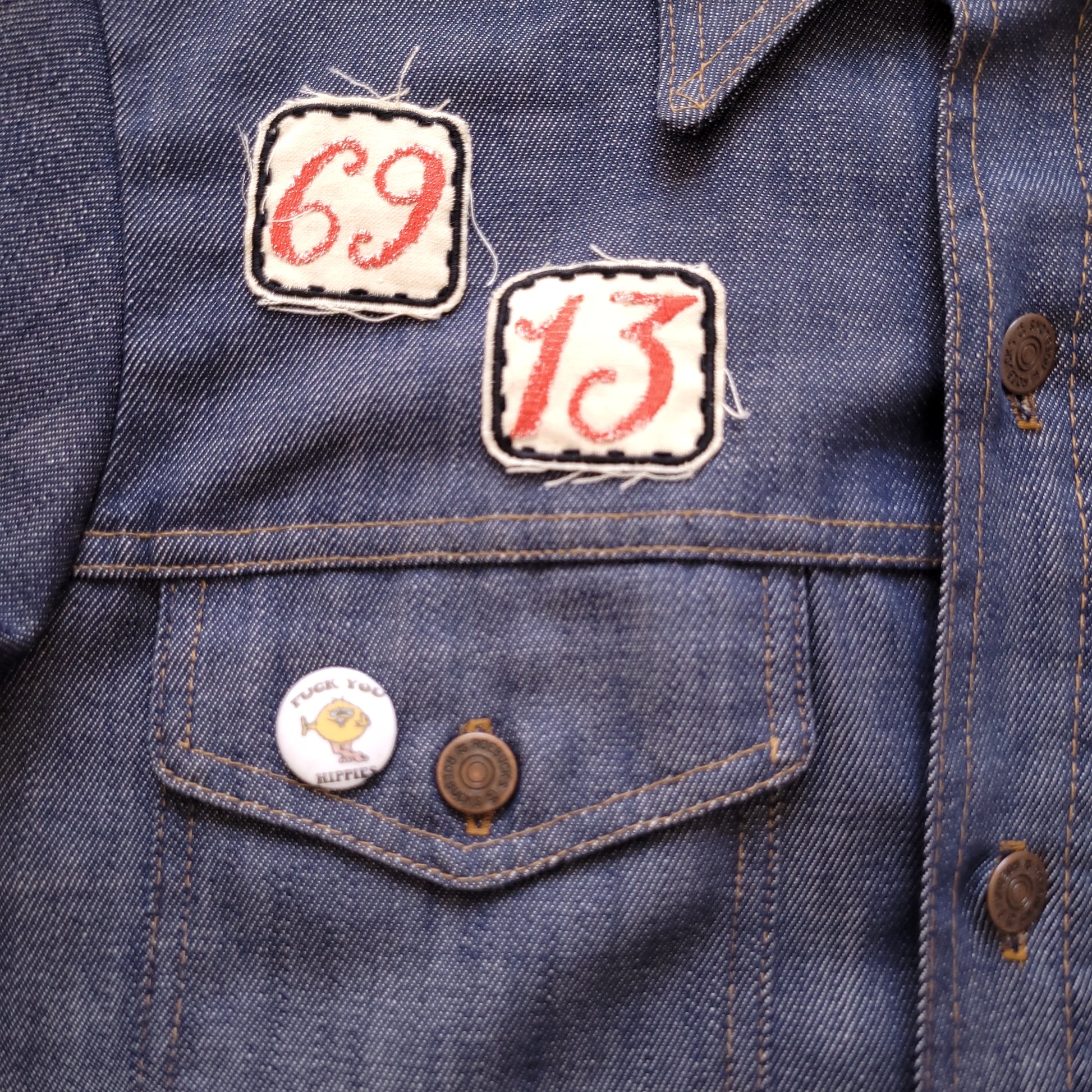 Veste sur-chemise années 70 brodée à la main  "Ride th Wave"  par Sophie Punk and Coton/ Handembroidery Jacket - PUNK & COTON