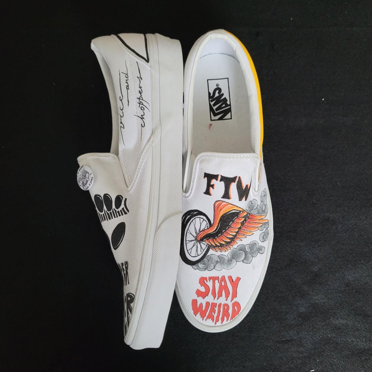 VANS "Chopper Power " Slip On peintes à la main by Punk & Coton