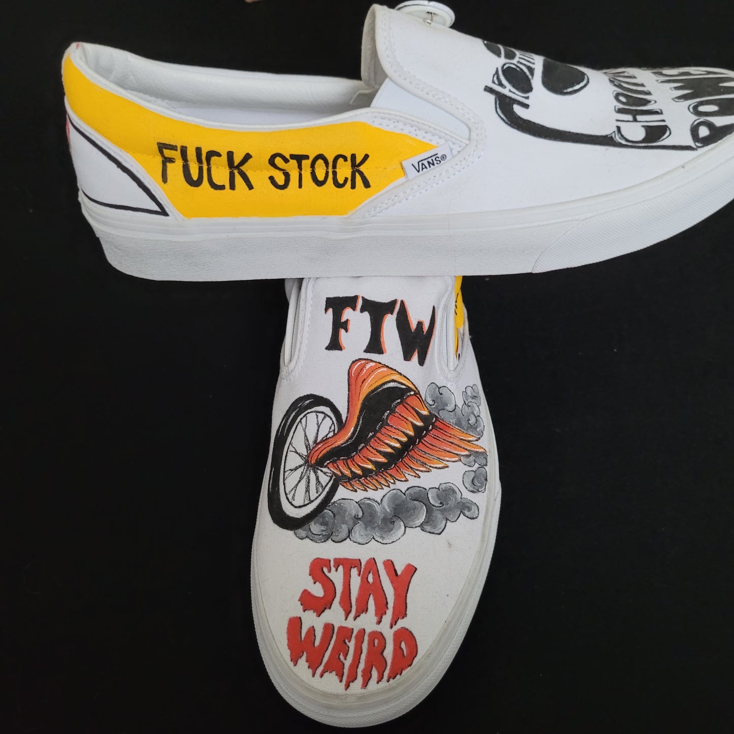 VANS "Chopper Power " Slip On peintes à la main by Punk & Coton