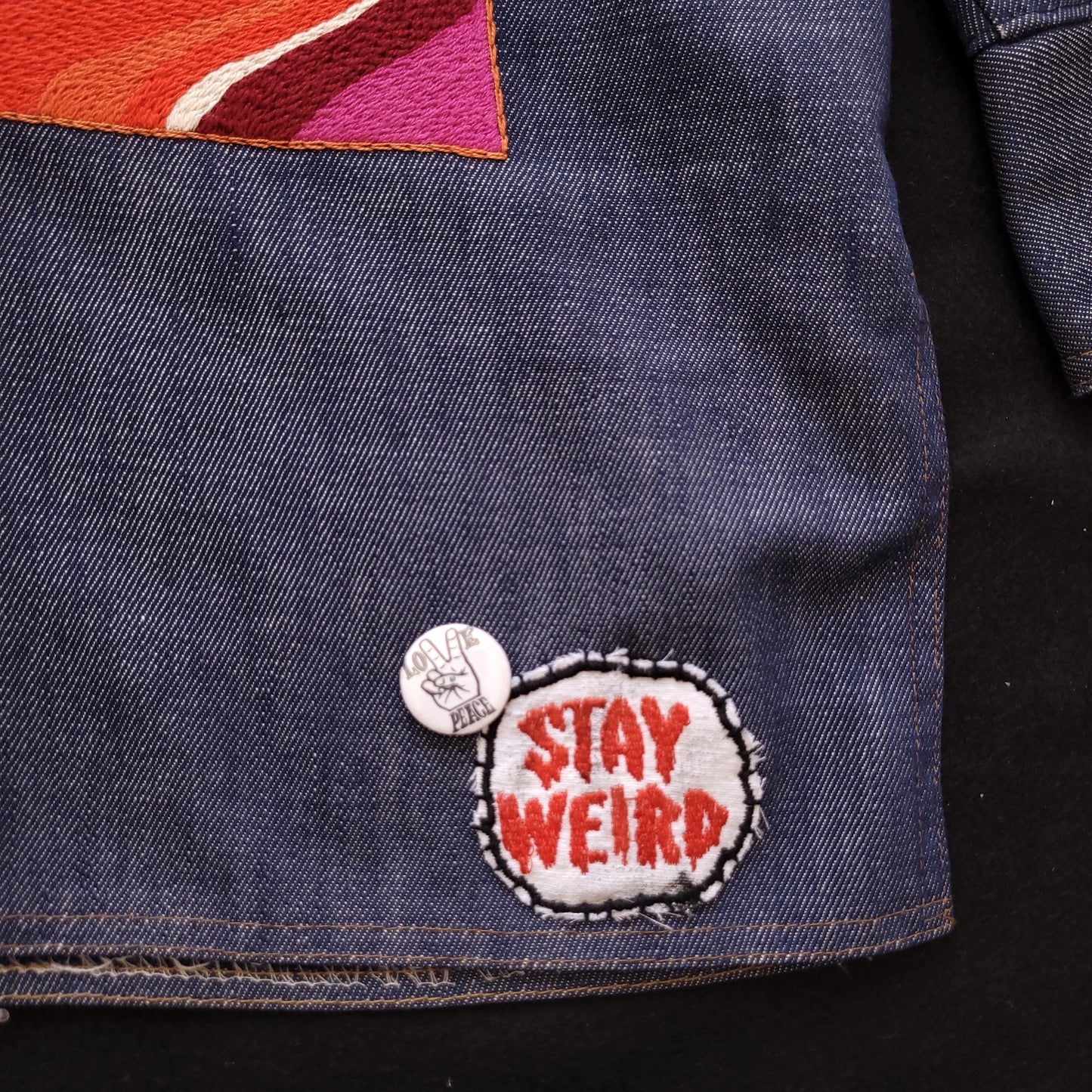 Veste sur-chemise années 70 brodée à la main  "Ride th Wave"  par Sophie Punk and Coton/ Handembroidery Jacket - PUNK & COTON