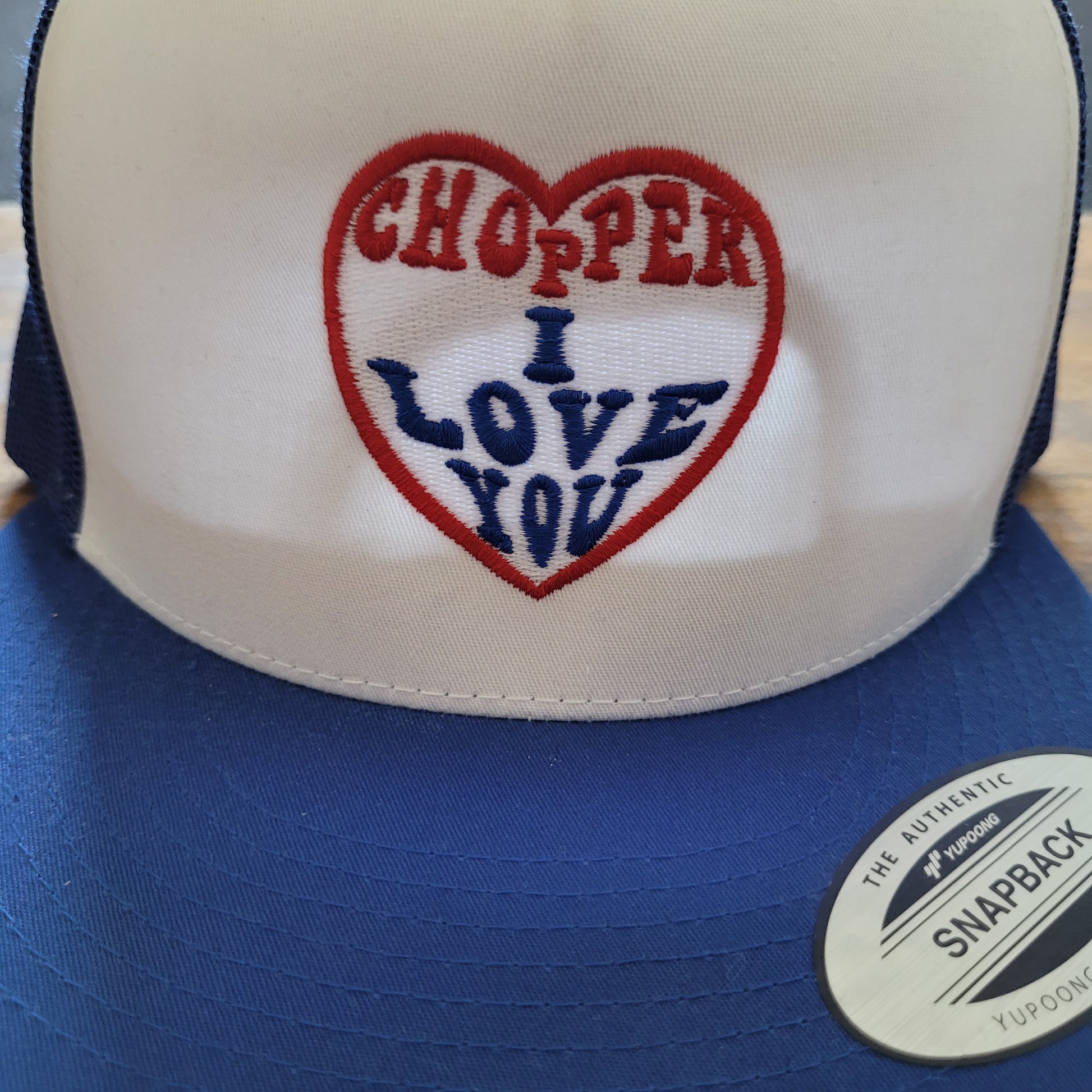 Trucker Cap  Brodé "CHOPPER I LOVE YOU" Version Fond Blanc / Bleu - PUNK & COTON