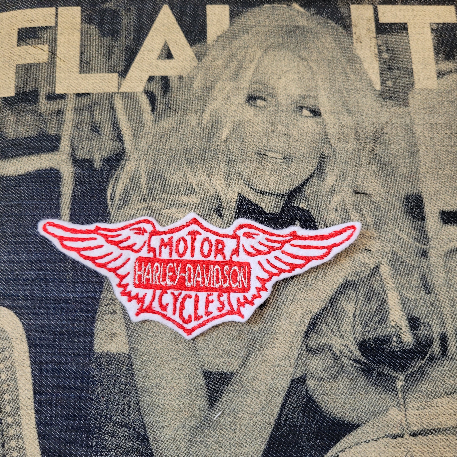 Patch Brodé Vintage Harley Wing Logo ( Version White & Red) - PUNK & COTON