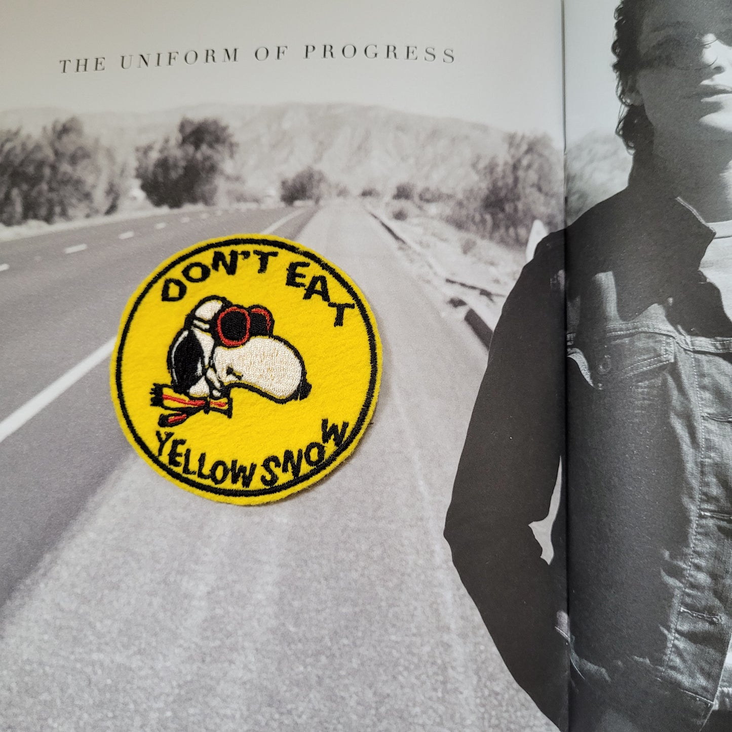 Patch Brodé Snoopy "Don't Eat Yellow Snow" - PUNK & COTON