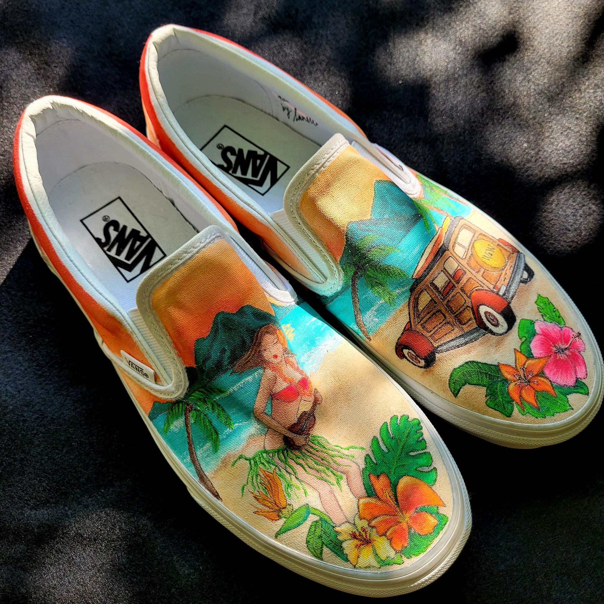 VANS "ALOHA" Slip On peintes à la main by Punk & Coton - PUNK & COTON