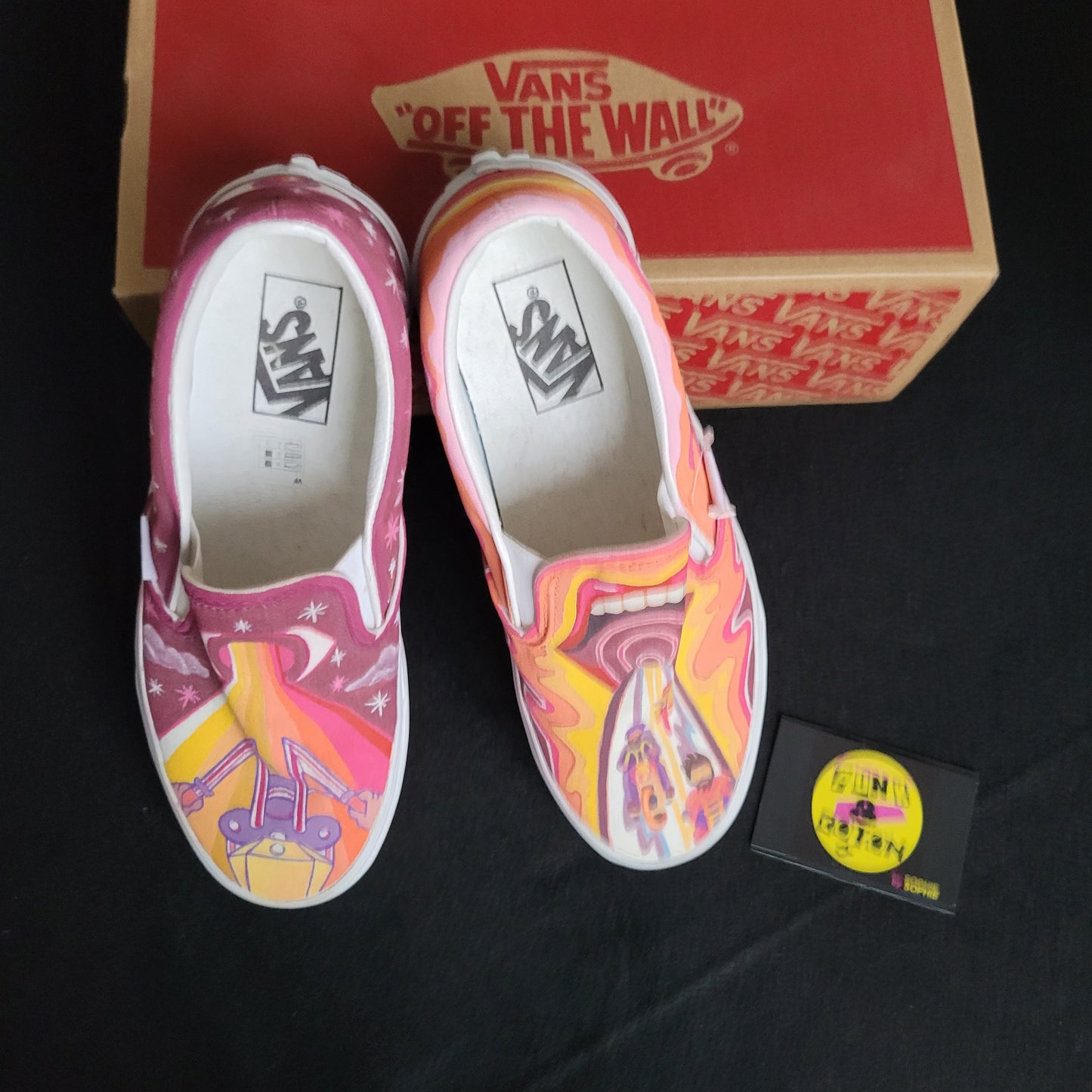 VANS "Chopper Life Psychedelic " Slip On peintes à la main by Punk & Coton