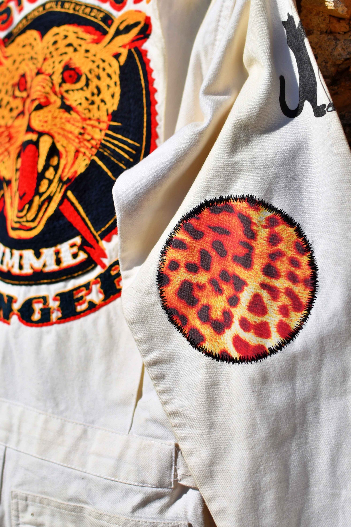 White coverall hand embroidery chainstitch The Stooges/ combinaison blanche brodée points de chaînette - L'Insoumis Clothing