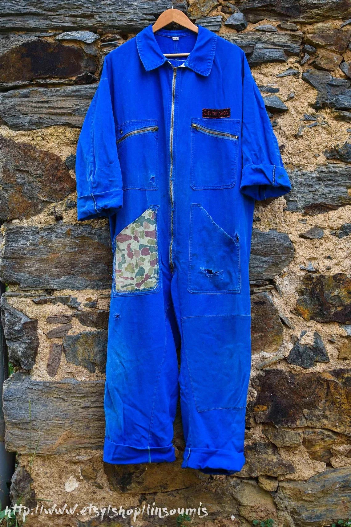 French 60s hand embroidered oversized coverall Hokusai the big Wave of Kanagawa/ Combinaison patinée brodée point de chaînette de la Vague d'HOKUSAI - L'Insoumis Clothing