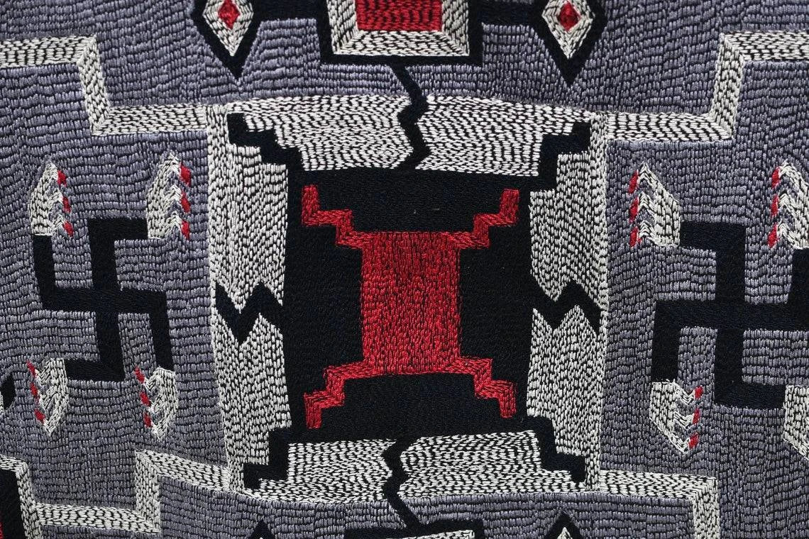 Navajo design blanket hand embroidererd by us - L'Insoumis Clothing